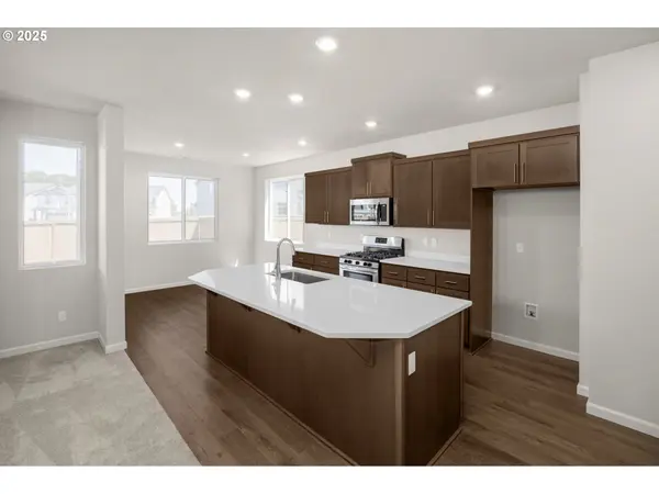 Albany, OR 97322,1418 Logan PKWY SE