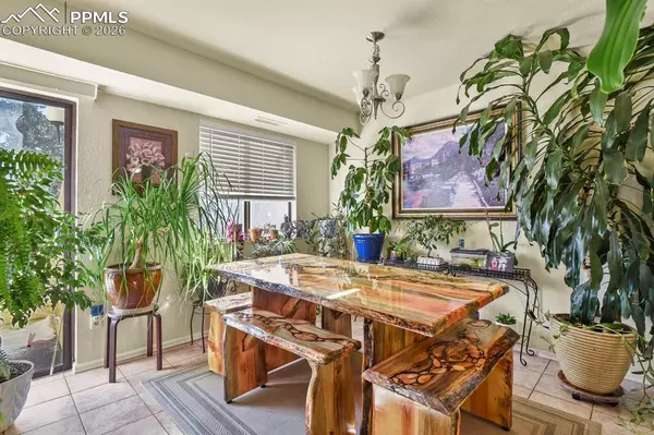 Colorado Springs, CO 80917,5041 Masheena LN