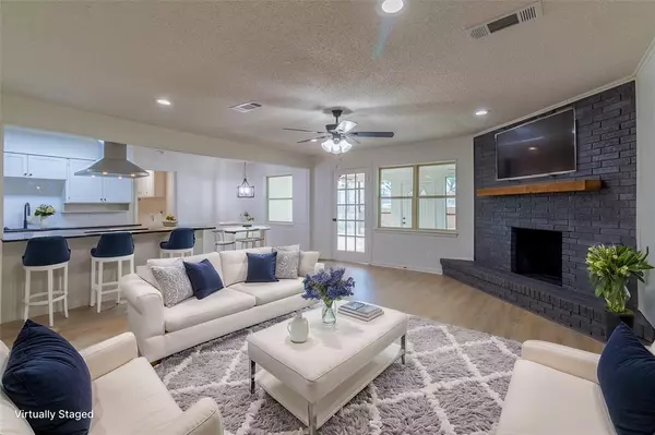 Fort Worth, TX 76133,6192 Wrigley Way