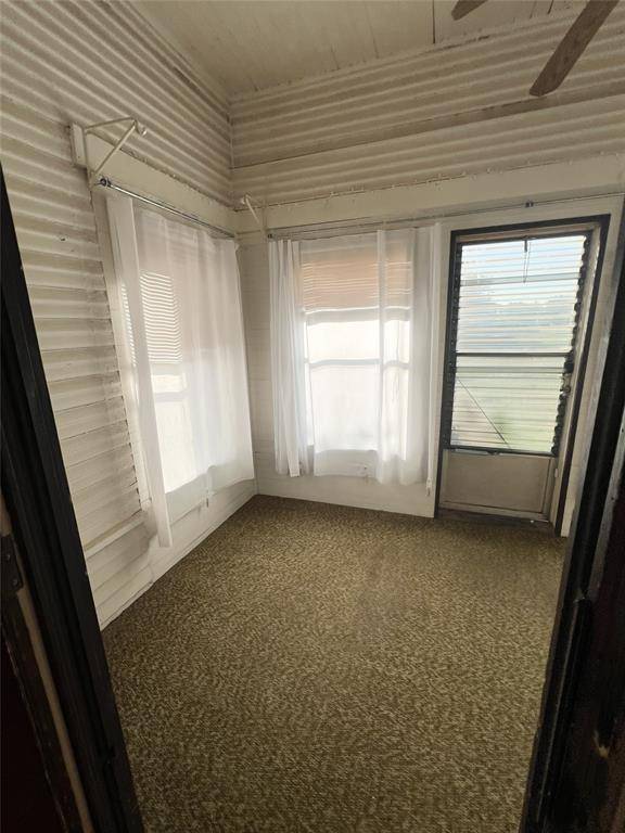 Quanah, TX 79252,310 Hughes Street