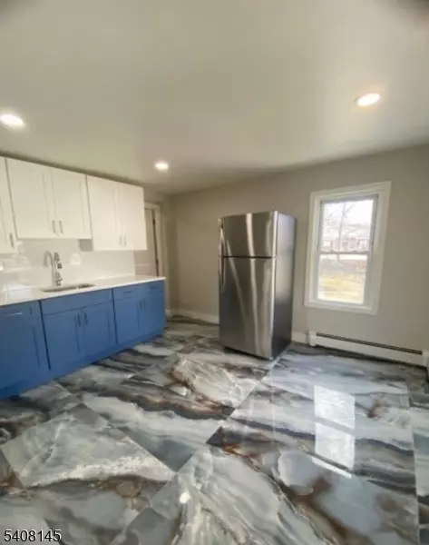 Woodbridge Twp., NJ 07095,315 E Smith St