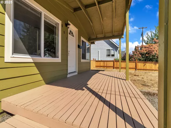 Mc Minnville, OR 97128,801 NE 13TH ST