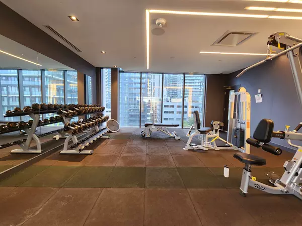 Toronto C01, ON M5V 0M4,330 Richmond ST W #1120