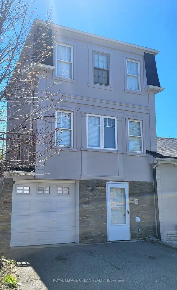 Toronto E03, ON M4B 2R8