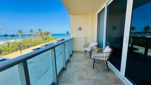 Hollywood, FL 33019,2501 S Ocean Dr (AVAIL MAY 1) #304