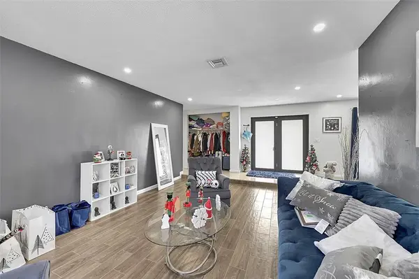 Margate, FL 33068,300 W Kathy Ln