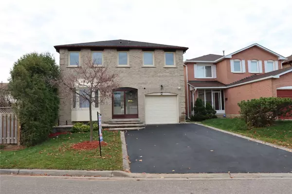 4 Meadow Bush (Upper) CT, Brampton, ON L6S 5B6