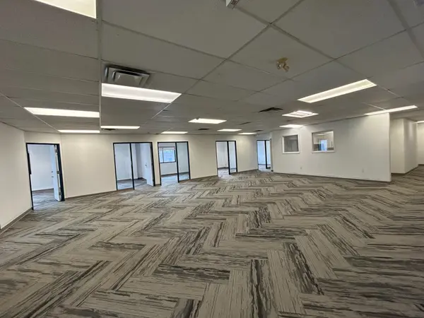 Country Place - Pineglen - Crestview And Area, ON K2E 7W5,38 Antares DR #1100