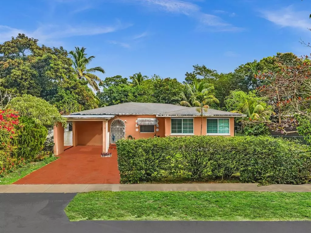 North Miami, FL 33168,12755 NW 1st Ave