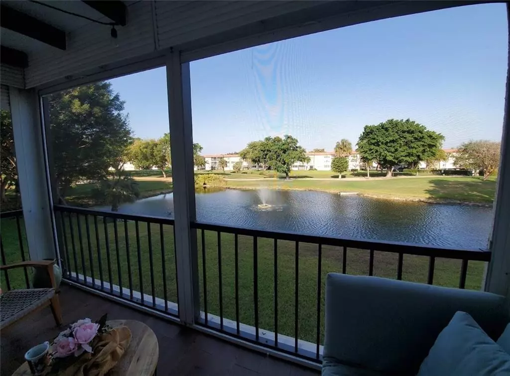 Pembroke Pines, FL 33025,8930 S Hollybrook Blvd #204