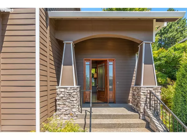 Portland, OR 97229,10027 NW SKYLINE HEIGHTS DR