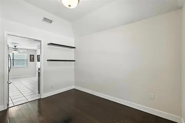 Arlington, TX 76012,1504 Riviera Court