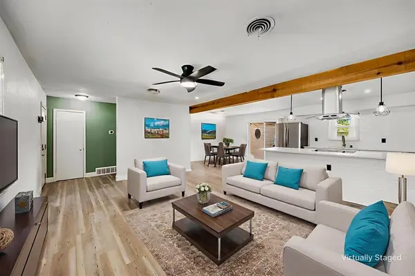 Euless, TX 76040,404 E Alexander Lane