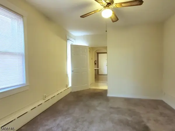 Manville Boro, NJ 08835,615 W Camplain Rd #3