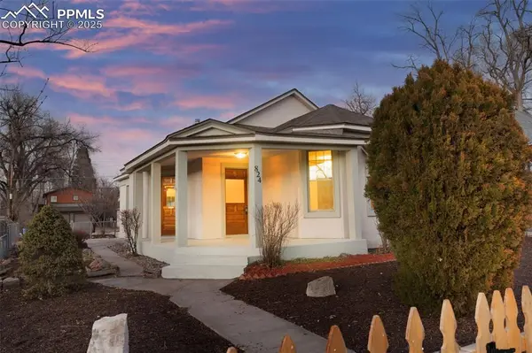 824 E Cache La Poudre ST, Colorado Springs, CO 80903