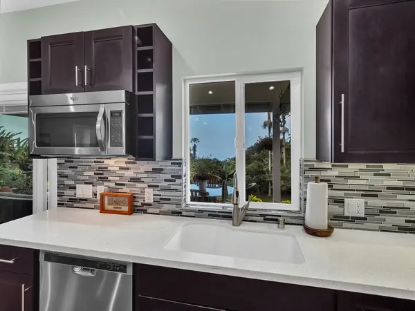 81-1097 KONAWAENA SCHOOL RD, Kealakekua, HI 96750