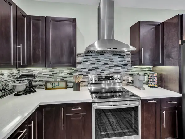 81-1097 KONAWAENA SCHOOL RD, Kealakekua, HI 96750