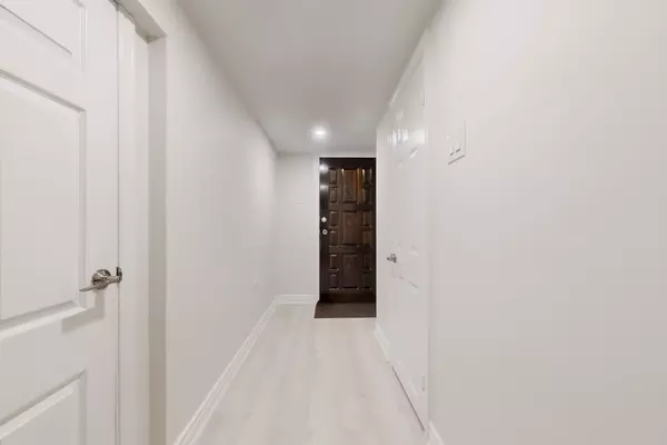 Toronto C07, ON M2R 1E6,313 Churchill Basemnt AVE