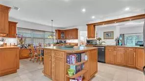 Margate, FL 33068,781 SW 49th Ter