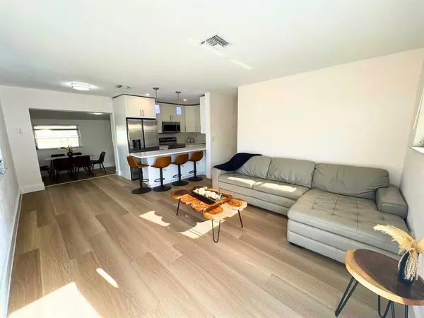 Lauderdale Lakes, FL 33319,5950 NW 42nd Ave