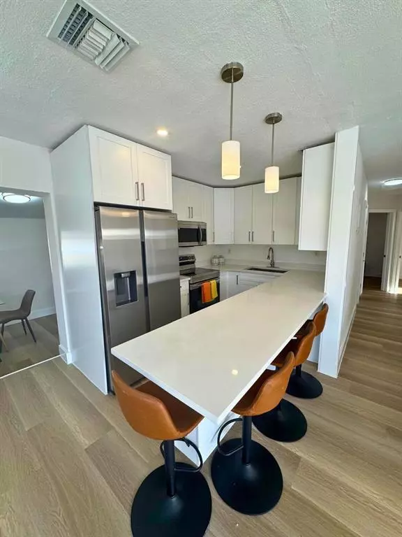 Lauderdale Lakes, FL 33319,5950 NW 42nd Ave