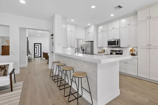 Weston, FL 33327,1012 Fairfield Meadows Dr