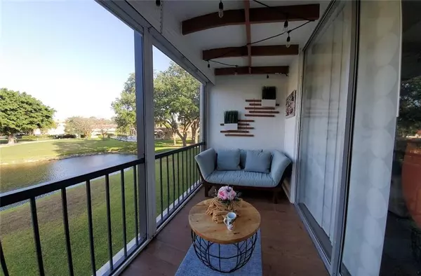 Pembroke Pines, FL 33025,8930 S Hollybrook Blvd #204