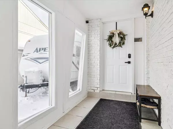 Hamilton, ON L9A 4V4,659 Upper Wentworth ST