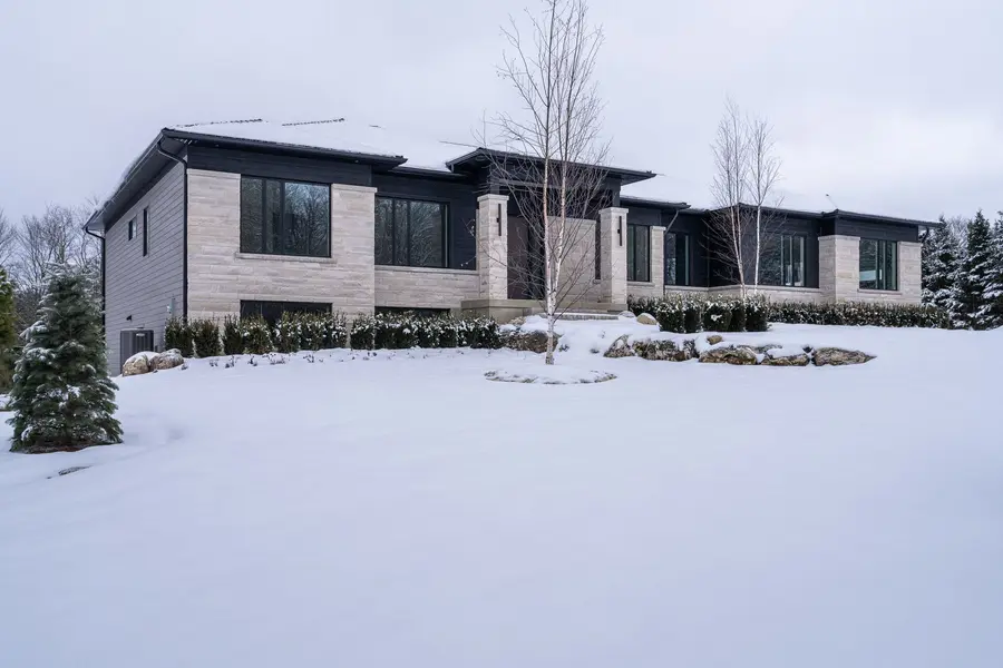 147 Blue Jay CRES, Grey Highlands, ON N0C 1E0