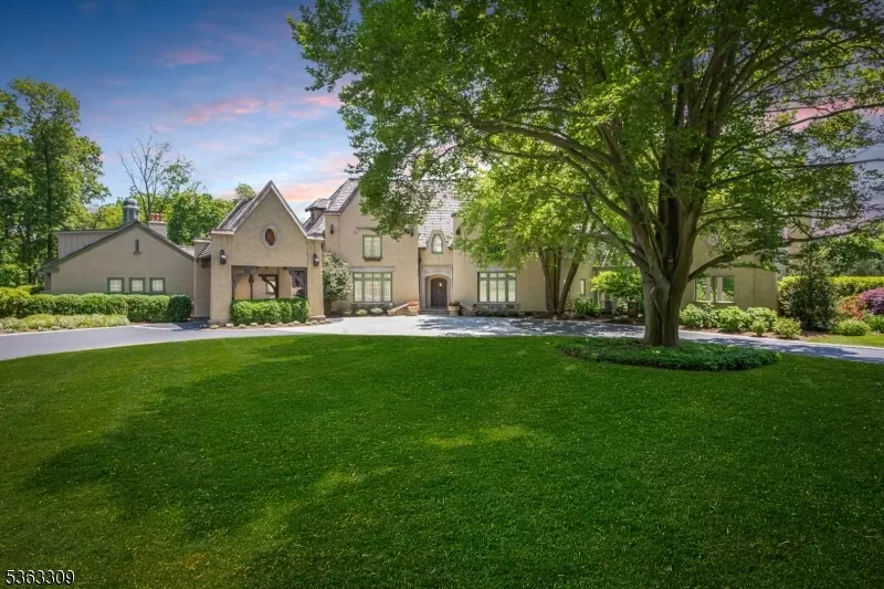 Bernardsville Boro, NJ 07924,211 Private Road