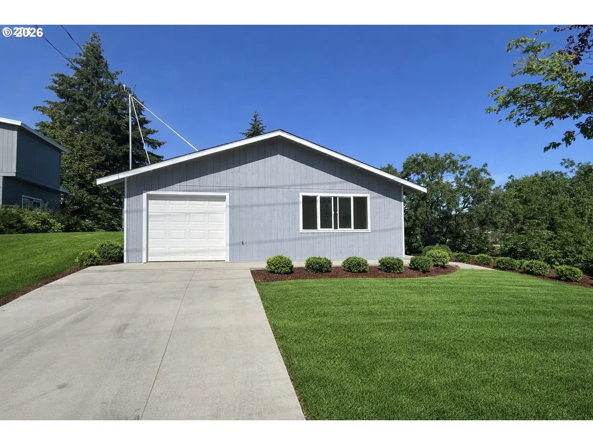 Roseburg, OR 97470,650 NE POLK ST