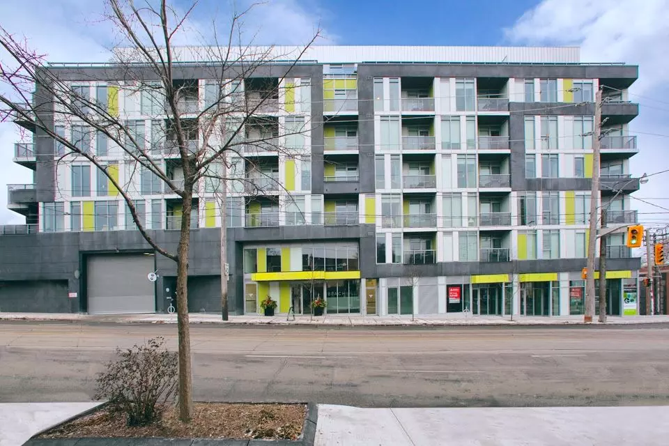 Toronto E02, ON M4E 2J4,763 Woodbine AVE #403