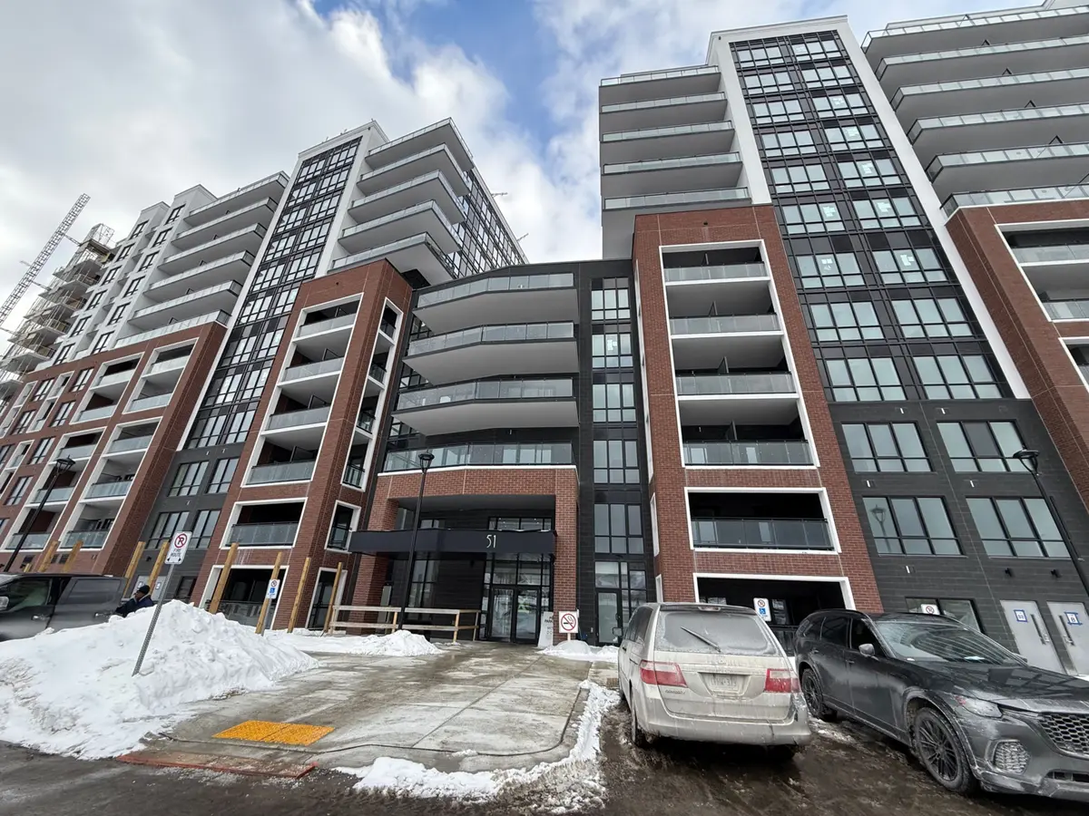 Clarington, ON L1C 7J8,51 Clarington BLVD #324