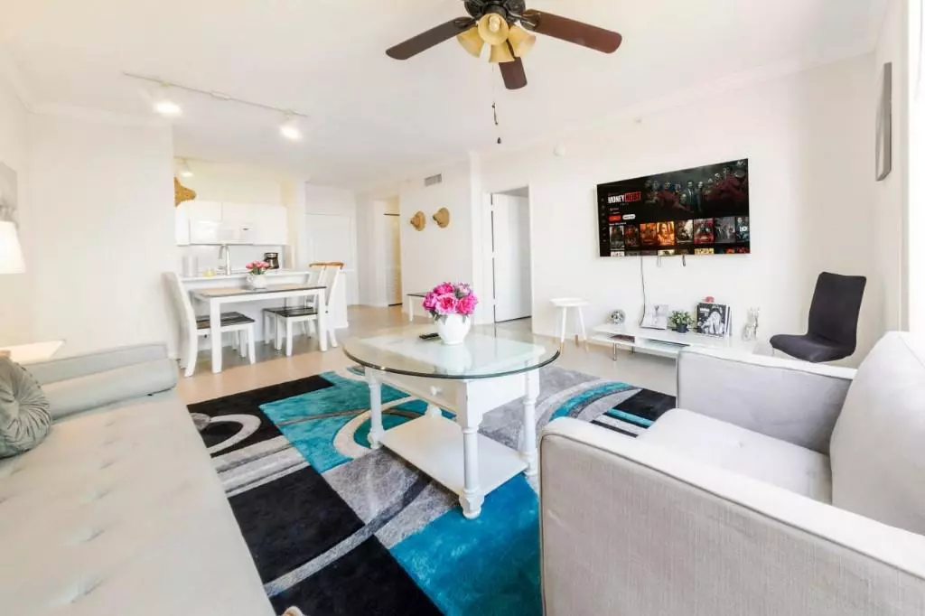 West Palm Beach, FL 33401,720 S Sapodilla Ave #514