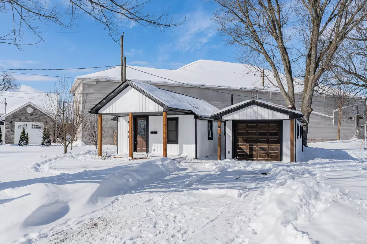 Niagara Falls, ON L2G 6J9,4149 Welland ST