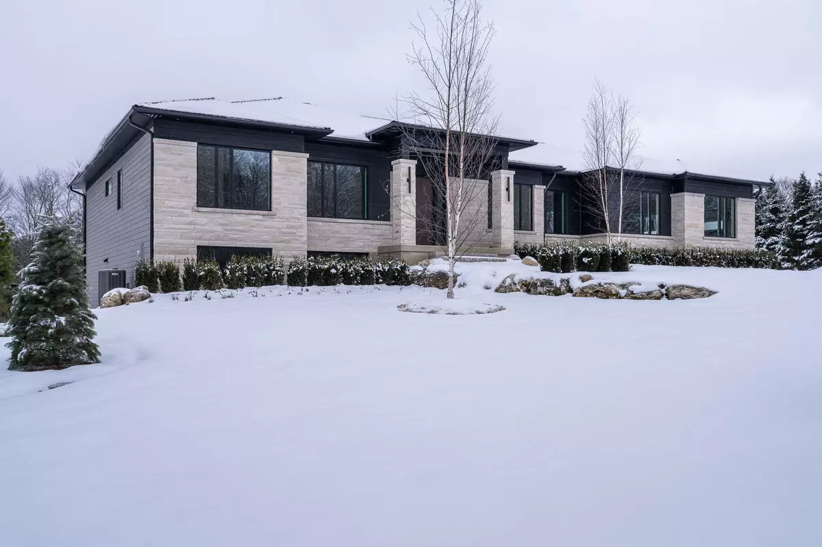 Grey Highlands, ON N0C 1E0,147 Blue Jay CRES