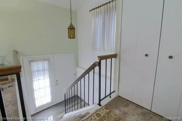 Novi, MI 48167,41796 Broquet DR