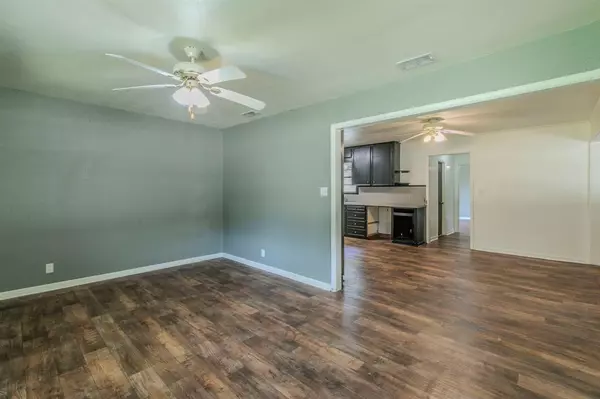 Palestine, TX 75801,139 Anderson County Road 389