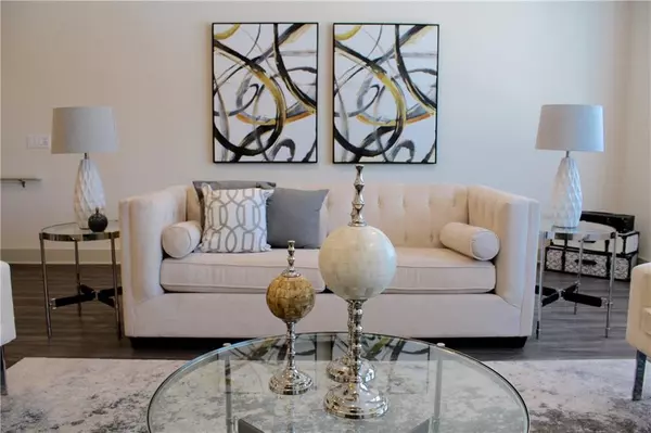 Dallas, TX 75206,1902 Moser Avenue #5C