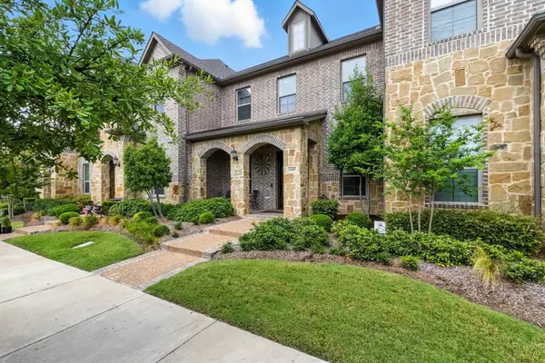 1305 Birds Fort Trail, Arlington, TX 76005