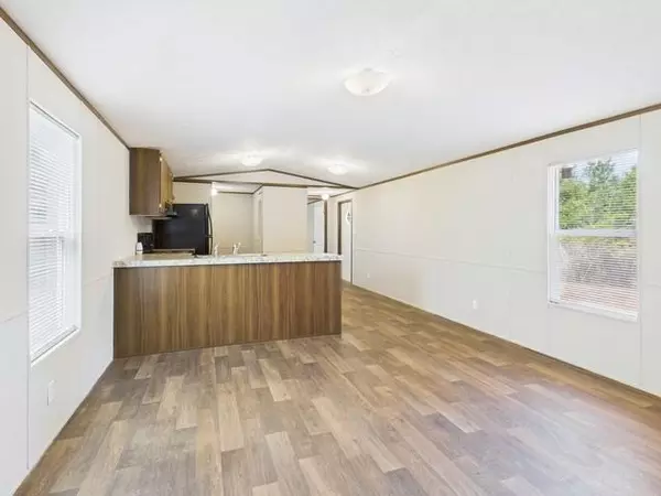 Athens, TX 75752,4979 CR 3800