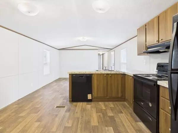 Athens, TX 75752,4979 CR 3800