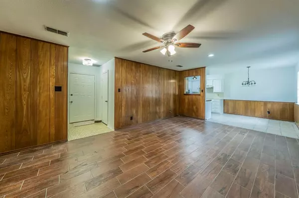 Waxahachie, TX 75165,105 Briar Lane