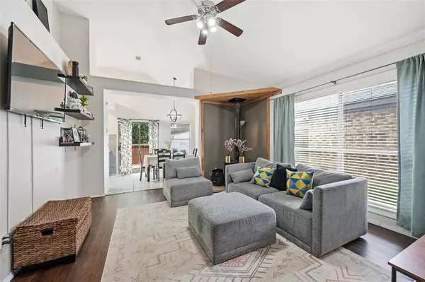 Lewisville, TX 75067,912 S Old Orchard Lane