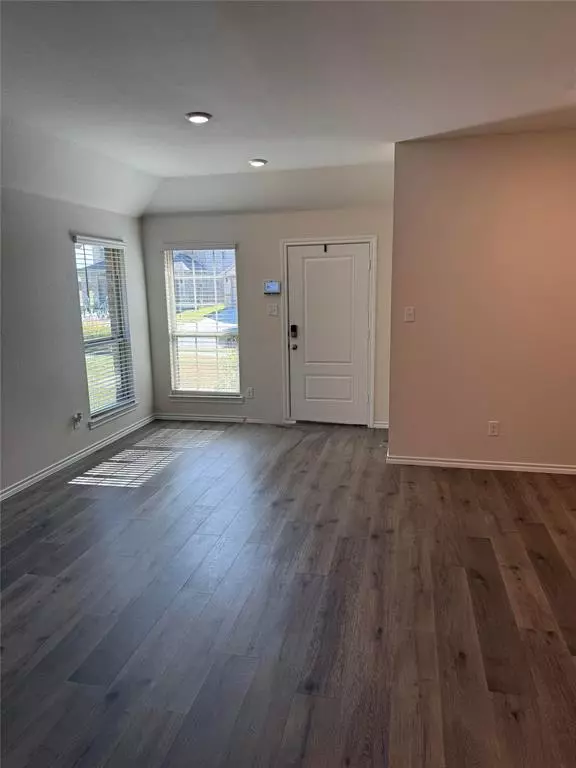 Lavon, TX 75166,605 Cozy Green