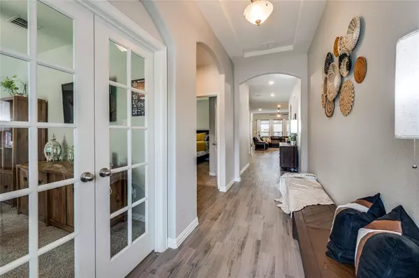 Little Elm, TX 75068,1364 Lake Grove Drive