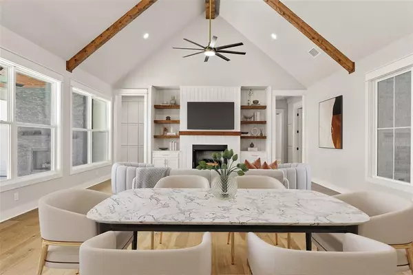 Chandler, TX 75758,22405 Blue Water