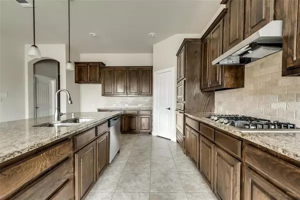 Fate, TX 75189,533 Alice Lane