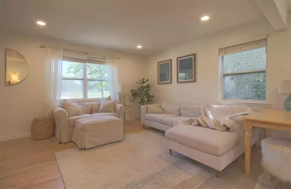 Dallas, TX 75228,2624 Lakeland Drive