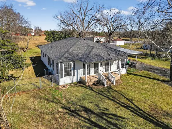 Mesquite, TX 75149,1745 Mesquite Valley Road